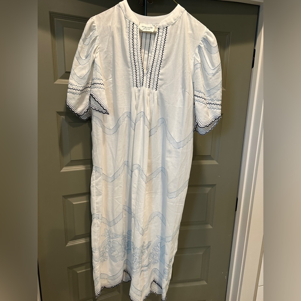 Elegant White and Blue Midi Dress